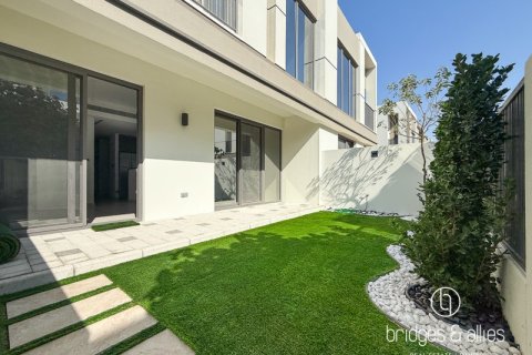Vila v Tilal Al Ghaf, Dubai, SAE 3 spálne, 144 m2 č. 678777 - Fotografia 6