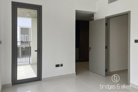 Vila v Tilal Al Ghaf, Dubai, SAE 4 spálne, 144 m2 č. 678781 - Fotografia 21