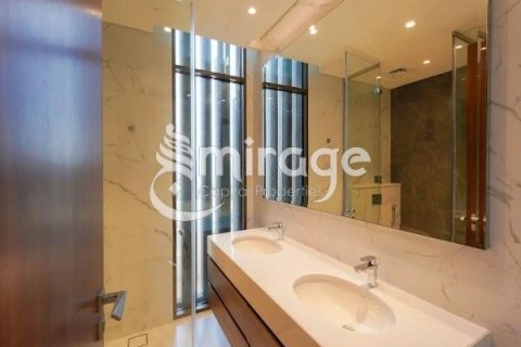 Müüa ridamaja asukohaga Abu Dhabi, AÜE: 3 magamistoaga, 381.8 m² Nr 574368 - pilt 10