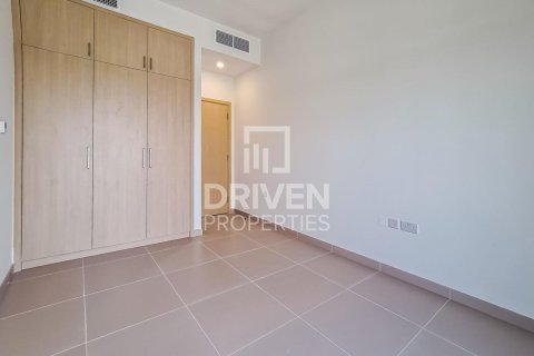 Villa in vendita a Dubai Land, Dubai, EAU 3 camere da letto, 242 mq. № 654696 - foto 3