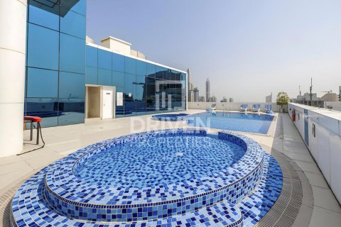 Penthouse v Jumeirah Lake Towers, Dubai, SAE 4 spálne, 383 m2 č. 654693 - Fotografia 9