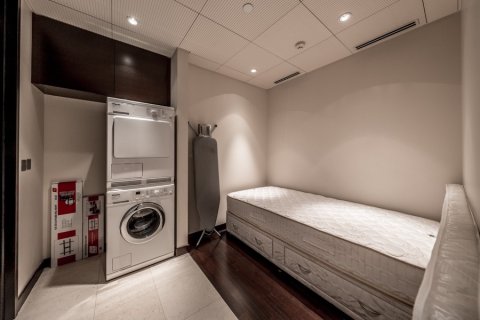 Apartmen di Burj Khalifa, Dubai, UAE 2 bilik tidur, 177.35182700 meter persegi № 694936 - foto 10