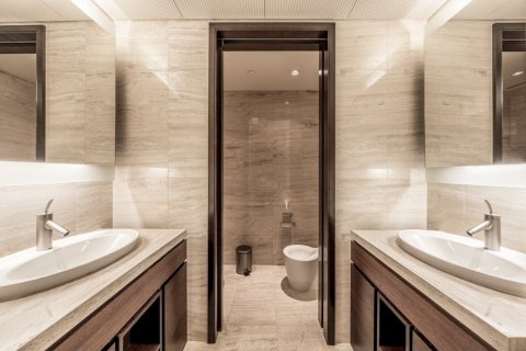 Apartmen di Burj Khalifa, Dubai, UAE 2 bilik tidur, 177.35182700 meter persegi № 694936 - foto 14