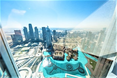 Apartmen di Burj Khalifa, Dubai, UAE 2 bilik tidur, 177.35182700 meter persegi № 694936 - foto 3
