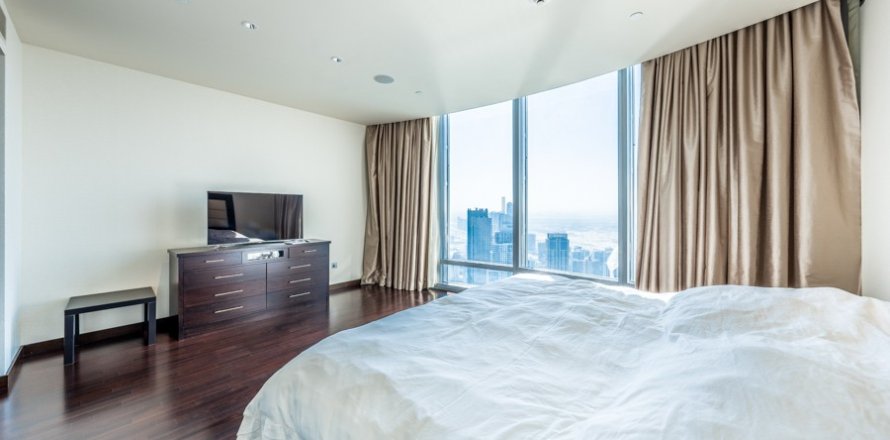 Apartment sa Burj Khalifa, Dubai, UAE 2 silid-tulugan, 177.352 sq.m. № 694936