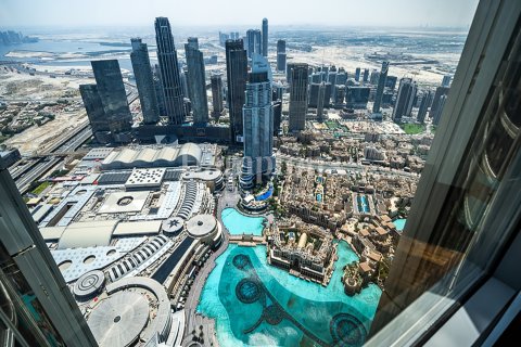 Huoneisto Burj Khalifa, Dubai, Arabiemiraatit 2 makuuhuonetta, 177.35182700 m2 № 694936 - kuva 13