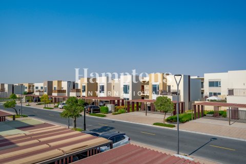 Apartmen di Dubai South (Dubai World Central), UAE 2 bilik tidur, 120.94948667 meter persegi № 694937 - foto 18