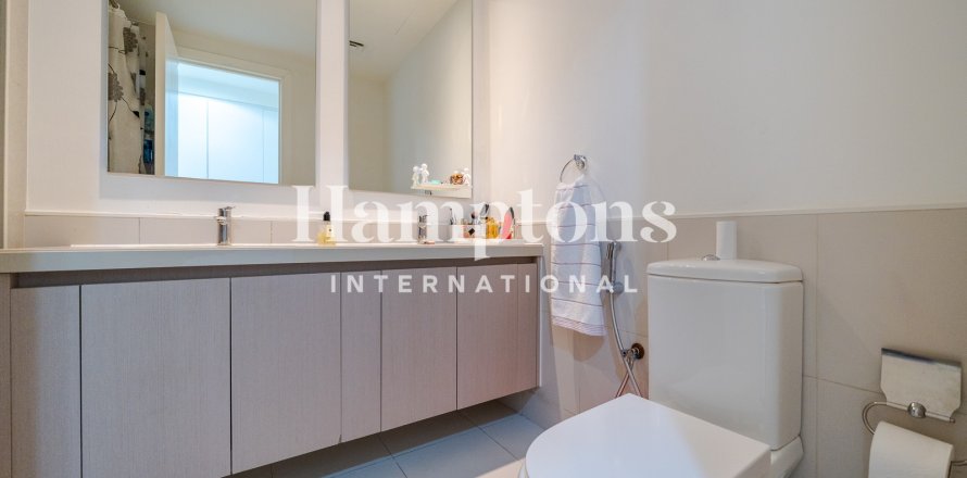 Apartmen di Dubai South (Dubai World Central), UAE 2 bilik tidur, 120.949 meter persegi № 694937