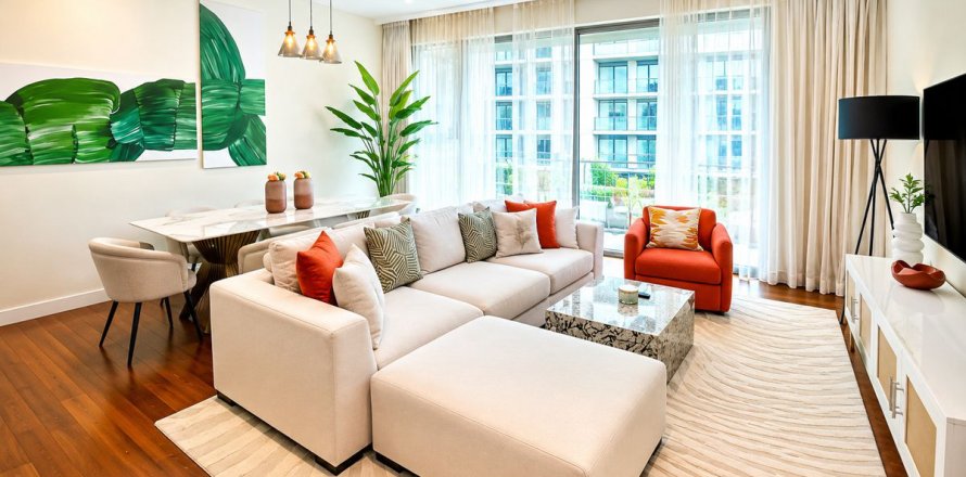 Apartament în City Walk, Dubai, EAU 2 dormitoare, 161.9 mp.  №719104