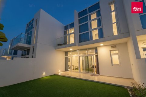 Városi lakóépület itt: Dubai, EAE, 4 hálószoba, 230.2 m², azonosító: 719069 - fénykép 7