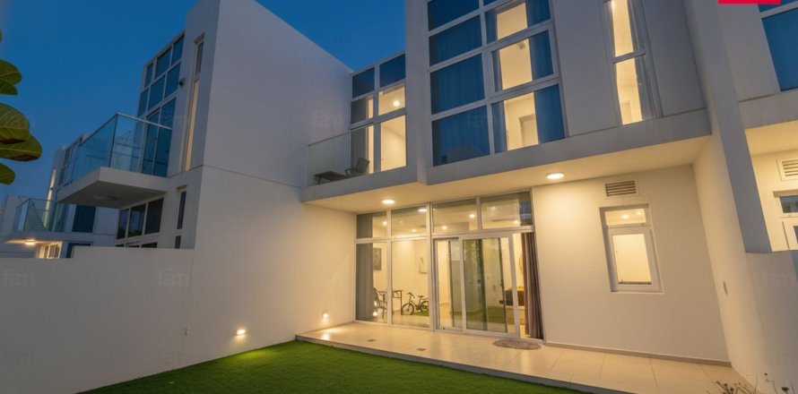 Adosado en Dubai, EAU 4 dormitorios, 230.2 m² № 719069