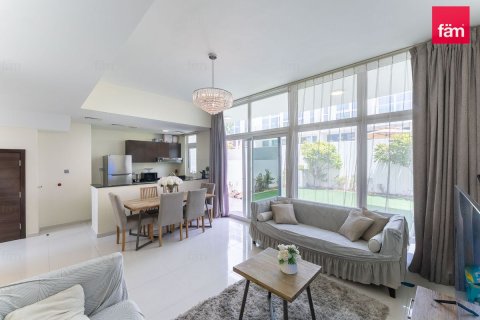 Városi lakóépület itt: Dubai, EAE, 4 hálószoba, 230.2 m², azonosító: 719069 - fénykép 3
