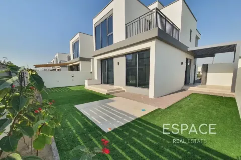 ویلا در Dubai Hills Estate، Dubai ، امارات متحده عربی 4 خوابه ، 230 متر مربع.  شماره 738424