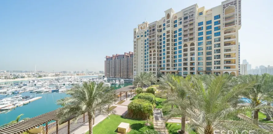 Apartment sa Palm Jumeirah, Dubai, UAE 2 silid-tulugan, 180 sq.m. № 738421
