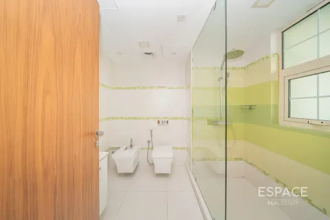 ویلا برای اجاره در Jumeirah Islands، Dubai، امارات متحده عربی 5 خوابه ، 604 متر مربع ، شماره 738423 - تصویر 12