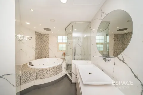 ویلا برای اجاره در Jumeirah Islands، Dubai، امارات متحده عربی 5 خوابه ، 604 متر مربع ، شماره 738423 - تصویر 14