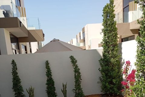 Villa à louer à Mohammed Bin Rashid City, Dubai, EAU 4 chambres, 187 m2 № 695808 - photo 16