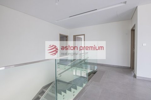Vila di Al Furjan, Dubai, UAE 5 bilik tidur, 747 meter persegi № 705188 - foto 29