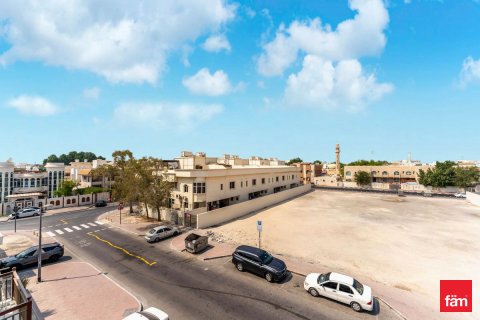 Villa in Deira, Dubai, UAE 3 bedrooms, 187.3 sq.m. № 647883 - photo 20