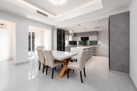 Adosado en venta en Arabian Ranches, Dubai, EAU 4 dormitorios, 301.06 m2 № 748745 - foto 3