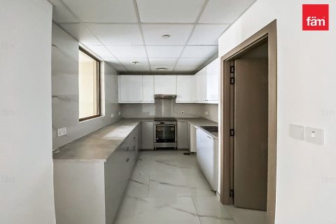 Пәтер Дубай, БАӘ-да 1 жатын бөлме, 119.5 м² № 661804 - фото 9