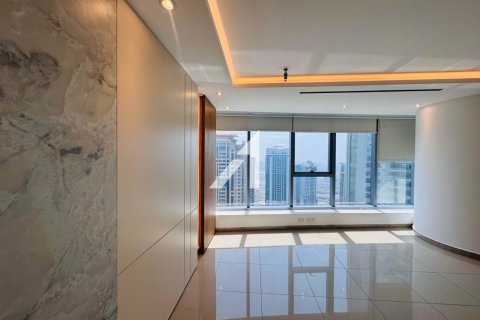 Office in Jumeirah Lake Towers, Dubai, UAE 107 sq.m. № 682412 - photo 8