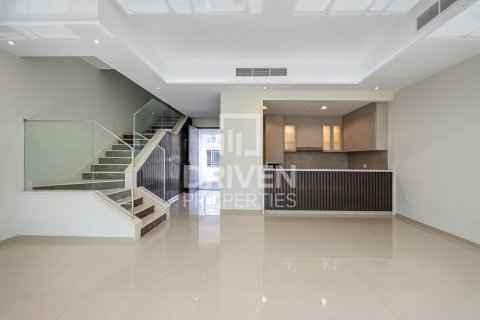 Таунхаус Al Furjan, Дубай, БАӘ-да 3 жатын бөлмелер, 227 м² № 654031 - фото 4