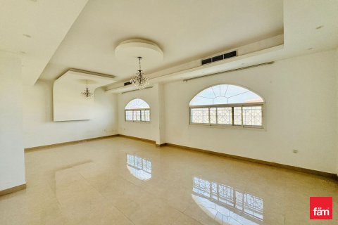 Vila di Dubai, UEA 6 kamar tidur, 1406.2 m2 nomor 682314 - foto 5