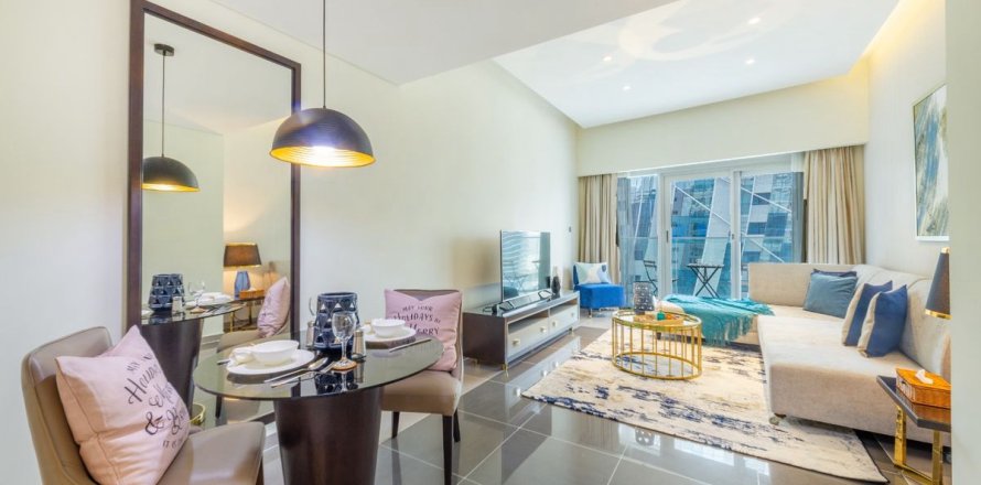 Business Bay、Dubai、UAEにあるマンション 1ベッドルーム、96 m2 No682311