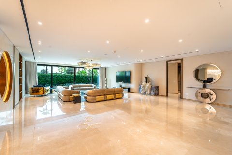 Wohnung zum Verkauf in Palm Jumeirah, Dubai, VAE 6 Schlafzimmer, 1721 m2 Nr. 695968 - Foto 8