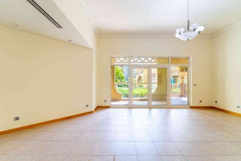 Apartemen di Palm Jumeirah, Dubai, UEA 2 kamar tidur, 149 m2 nomor 695969 - foto 2