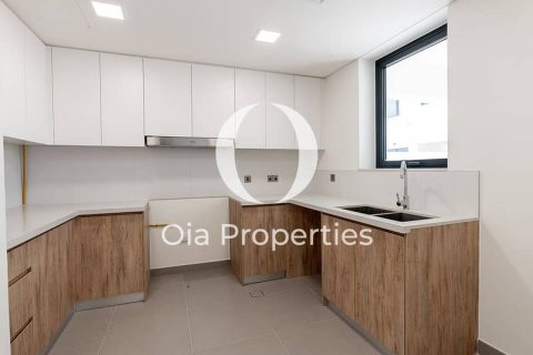 Townhouse on the Yas Island, Abu Dhabi, UAE 3 bedrooms, 214 sq.m. № 608961 - photo 2