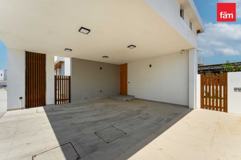 Villa in Al Furjan, Dubai, UAE 5 bedrooms, 767.6 sq.m. № 613457 - photo 2
