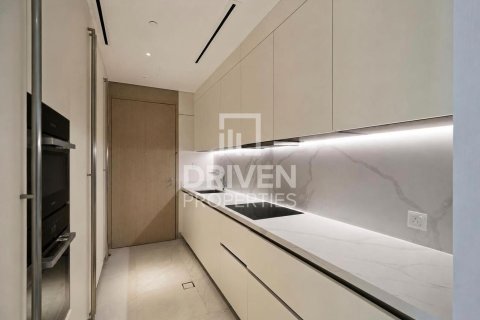 Apartment in Jumeirah Beach Residence, Dubai, UAE 3 bedrooms, 299.43 sq.m. № 755731 - photo 6