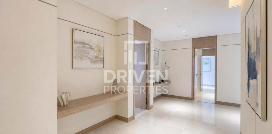 Apartment in Jumeirah Beach Residence, Dubai, UAE 3 bedrooms, 299.43 sq.m. № 755731