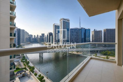 Lägenhet till försäljning i Business Bay, Dubai, UAE 1 sovrum, 69.86 kvm Nr. 767935 - fotografi 8