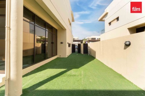Townhouse de închiriat în Dubai, EAU 3 dormitoare, 255.9 mp.  №655798 - poză 3