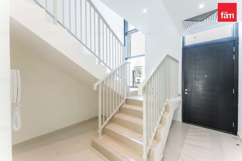 Townhouse de închiriat în Dubai, EAU 3 dormitoare, 255.9 mp.  №655798 - poză 6