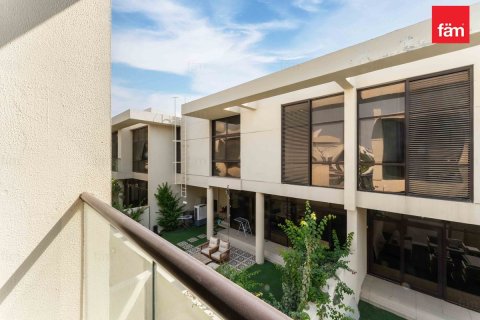 Townhouse de închiriat în Dubai, EAU 3 dormitoare, 255.9 mp.  №655798 - poză 2