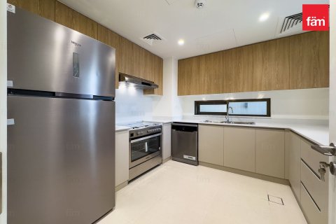 Villa til leie i Dubai, Emiratene 4 soverom, 266.9 kvm Nr. 655800 - Foto 5