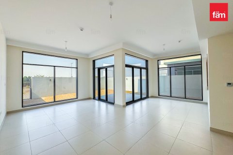 Villa til leie i Dubai, Emiratene 4 soverom, 266.9 kvm Nr. 655800 - Foto 3