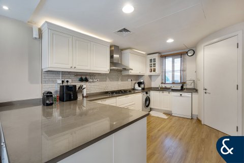 וילה למכירה ב The Springs, Dubai, איחוד האמירויות  3 חדרי שינה, 290 מ"ר, מספר 671231 - תמונה 7