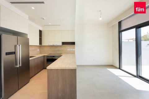 Townhouse til salg i Dubai, UAE 3 soveværelser, 180.3 kvm № 691205 - foto 16