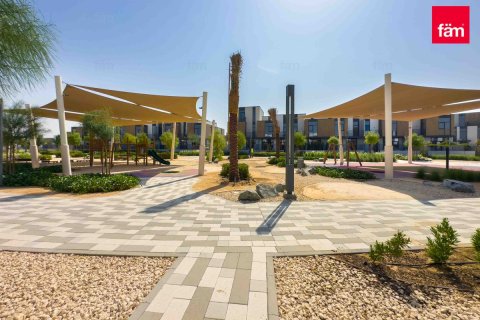 Townhouse til salg i Dubai, UAE 3 soveværelser, 180.3 kvm № 691205 - foto 20