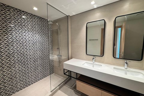 Apartament në Mina Rashid, Dubai, Emiratet e Bashkuara Arabe 2 dhoma gjumi, 101.79010098 m2. № 702862 - Foto 2