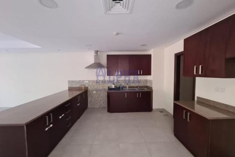 Снять в аренду таунхаус в Mina Al Arab, Рас-эль-Хайма, ОАЭ 2 спальни, 238.8м2, № 702835 - фото 4