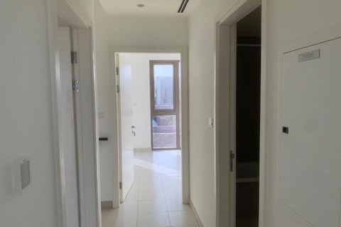 Villa en alquiler en Dubai South (Dubai World Central), Dubai, EAU 3 dormitorios, 129 m2 № 721974 - foto 10