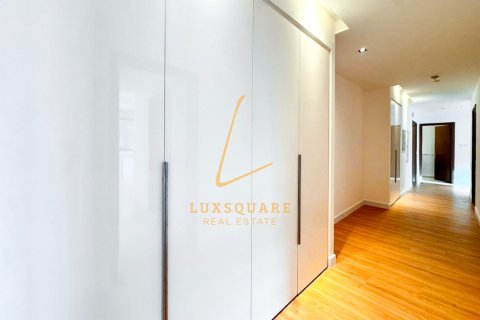 Apartment sa Al Wasl, Dubai, UAE 3 silid-tulugan, 194 sq.m. № 721999 - larawan 23