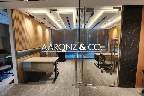 Üürile anda kontor asukohaga Business Bay, Dubai, AÜE: 61 m² Nr 693856 - pilt 2