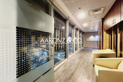 Bureau à louer à Business Bay, Dubai, EAU 61 m2 № 693856 - photo 10